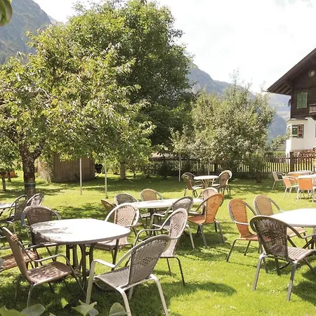 In * Holzgau